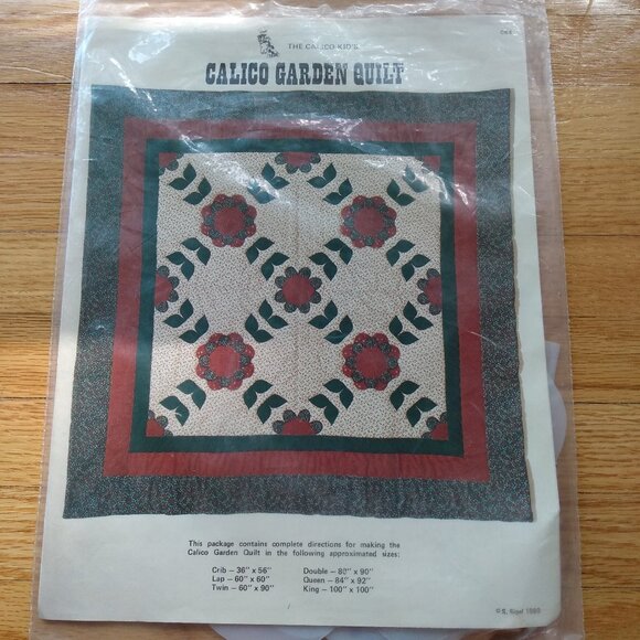 Vintage 80s Calico Garden Quilt Sewing Pattern with Templates - Picture 1 of 6
